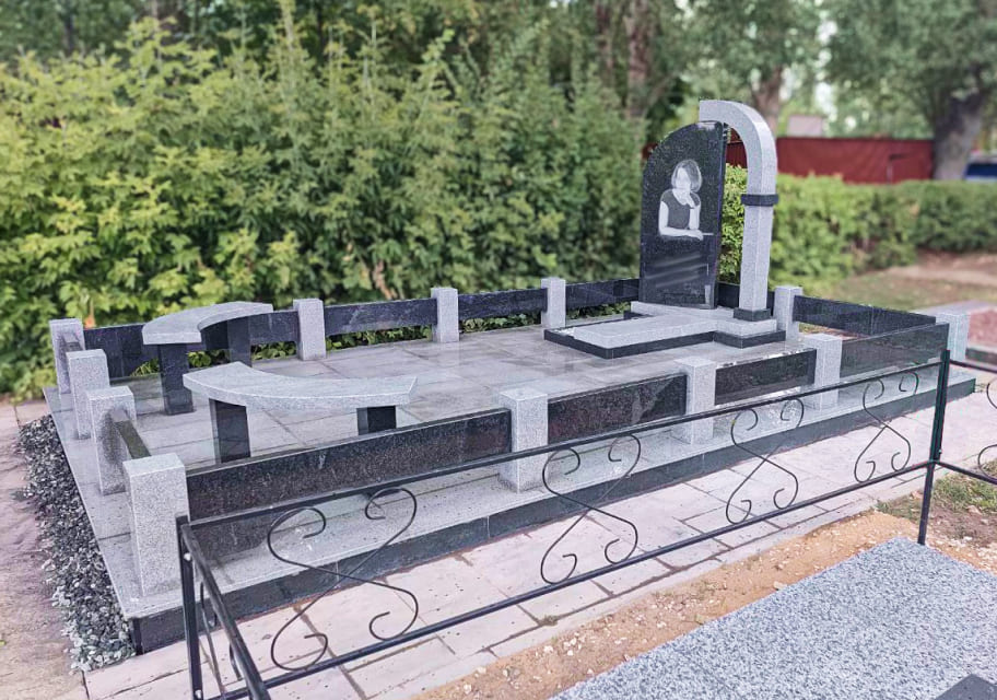 Мемориальные комплексы