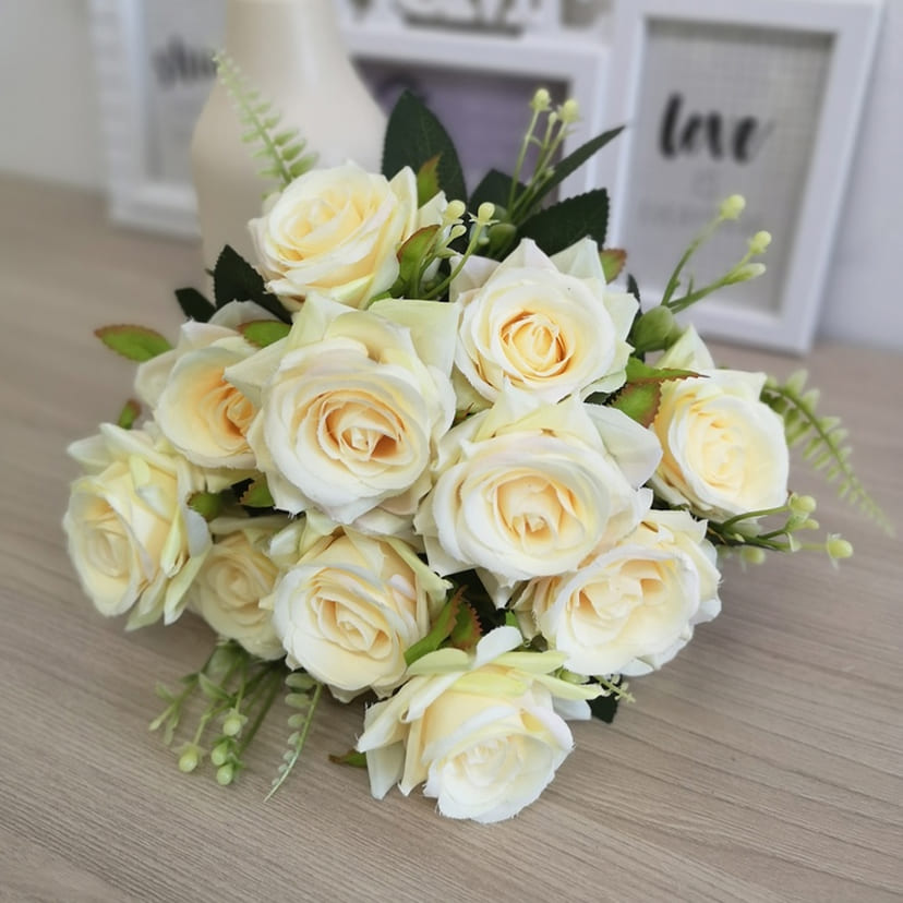 Искусственные цветы во Владимире | Цветы искусственные «Розы острые», молочно-персиковые, букет