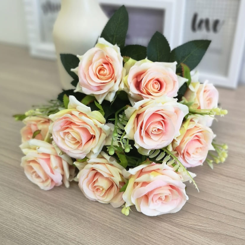 Искусственные цветы во Владимире | Цветы искусственные «Розы острые», розовато-молочные, букет